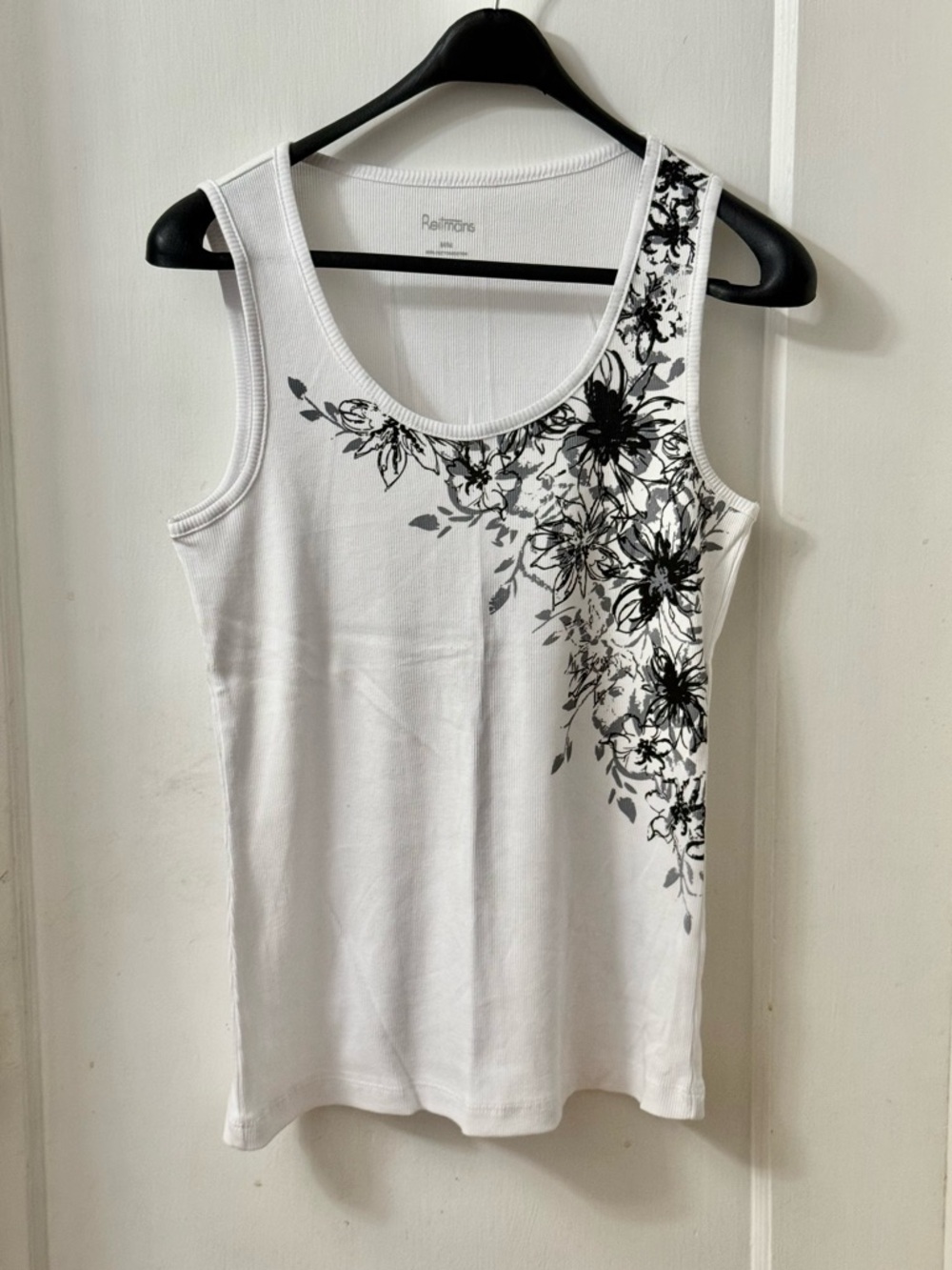 WHITE RIBBED COTTON TANK WITH FLORAL PATTERN